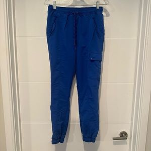 Jaanuu women’s essential jogger pant scrub royal blue